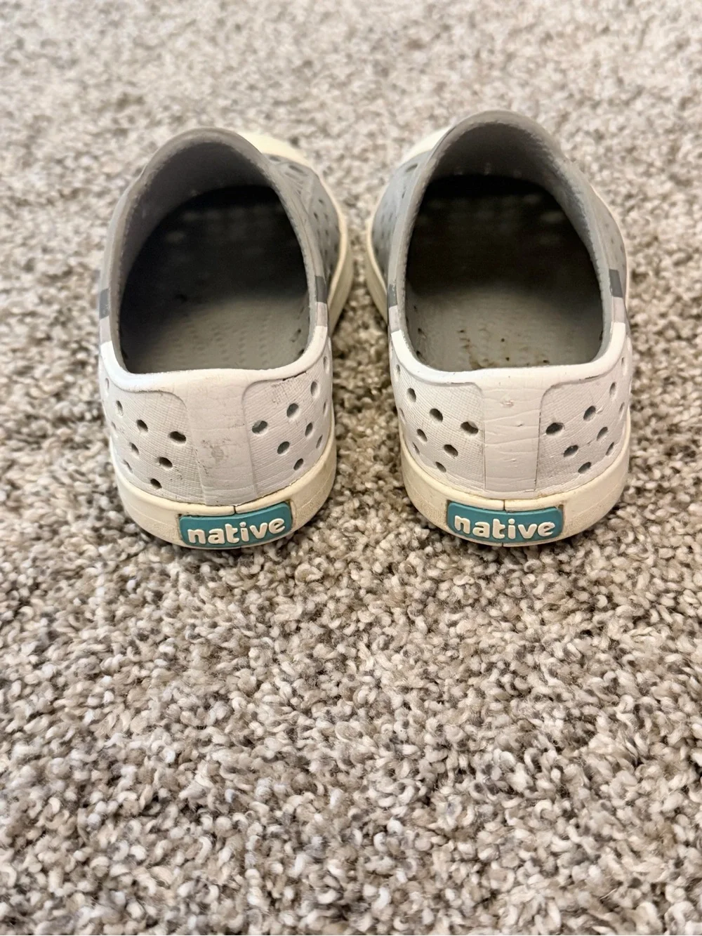 Native Kids Slip-On Water Shoes in Gray and White